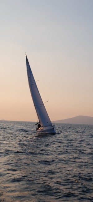 Side Image - Yacht